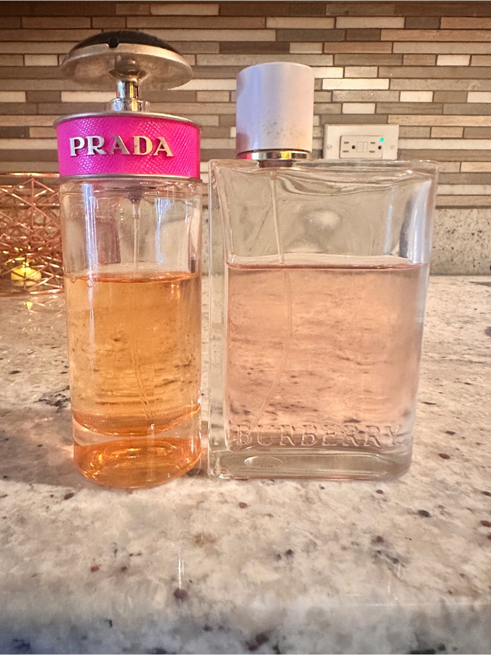 Prada ( Candy ) 80 ML Burberry ( Her) 150 ML